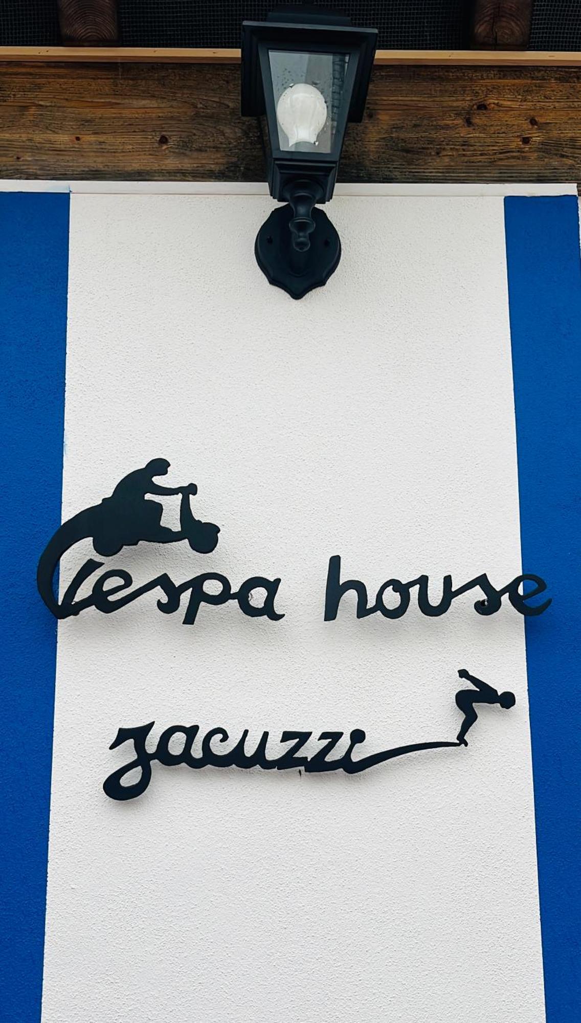 Vespa House Igrejinha Exterior foto